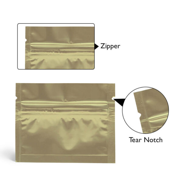 three side seal pouches with zipper